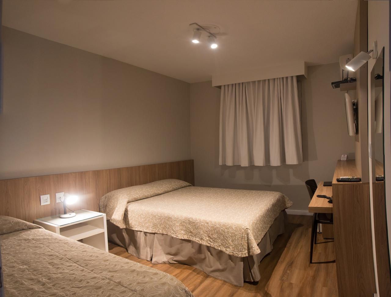 Real Hotel Sete Lagoas Bagian luar foto